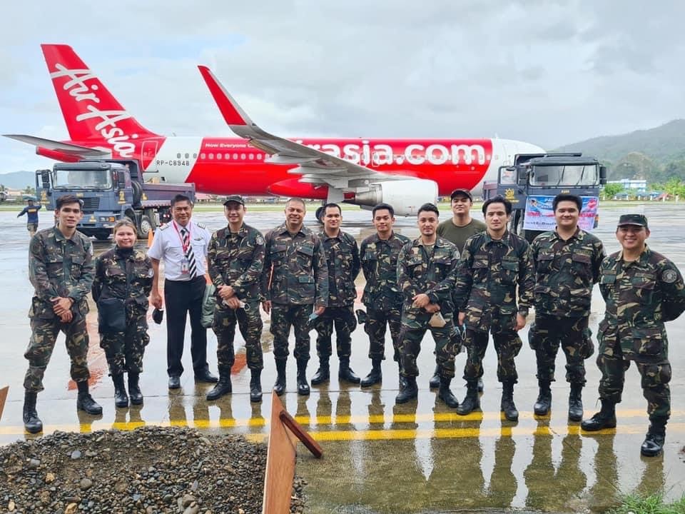 AirAsia Philippines hailed Best Reservist Unit by the Philippine Air