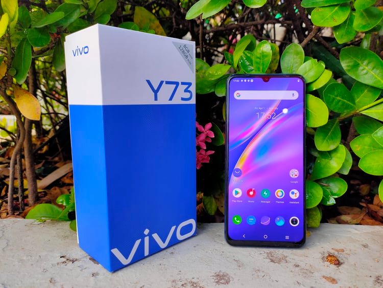 First Impressions and What’s Inside the Box of the vivo Y73