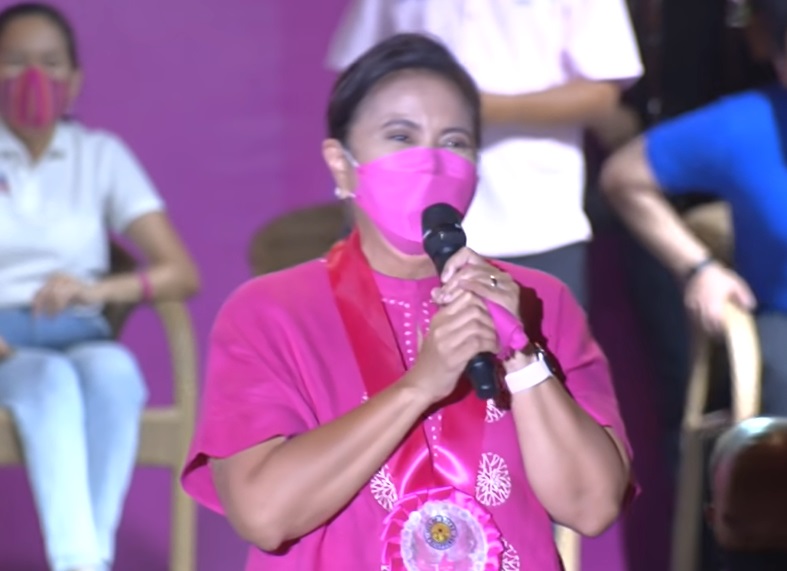 VP Leni Robredo casts vote in Naga