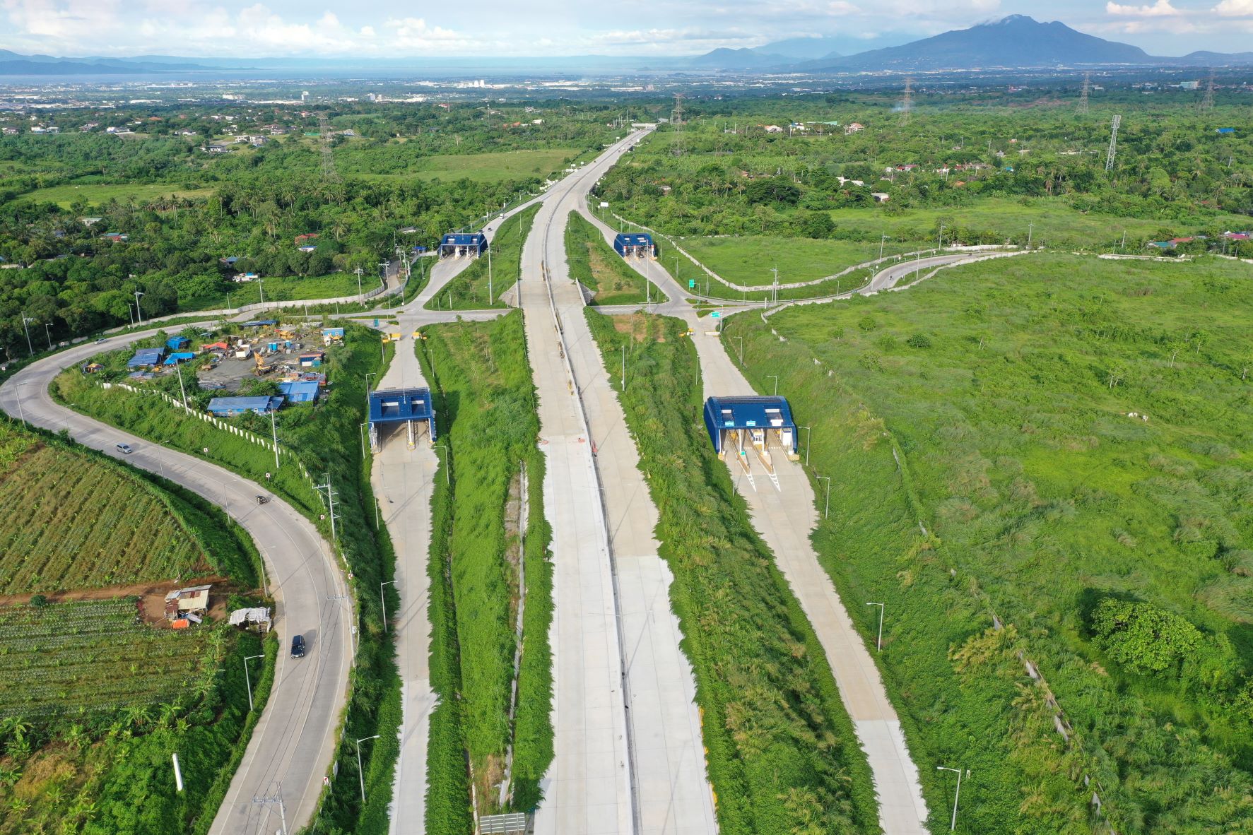 Cavite-Laguna Expressway interchange in Aguinaldo Highway to open in the latter part of 2022